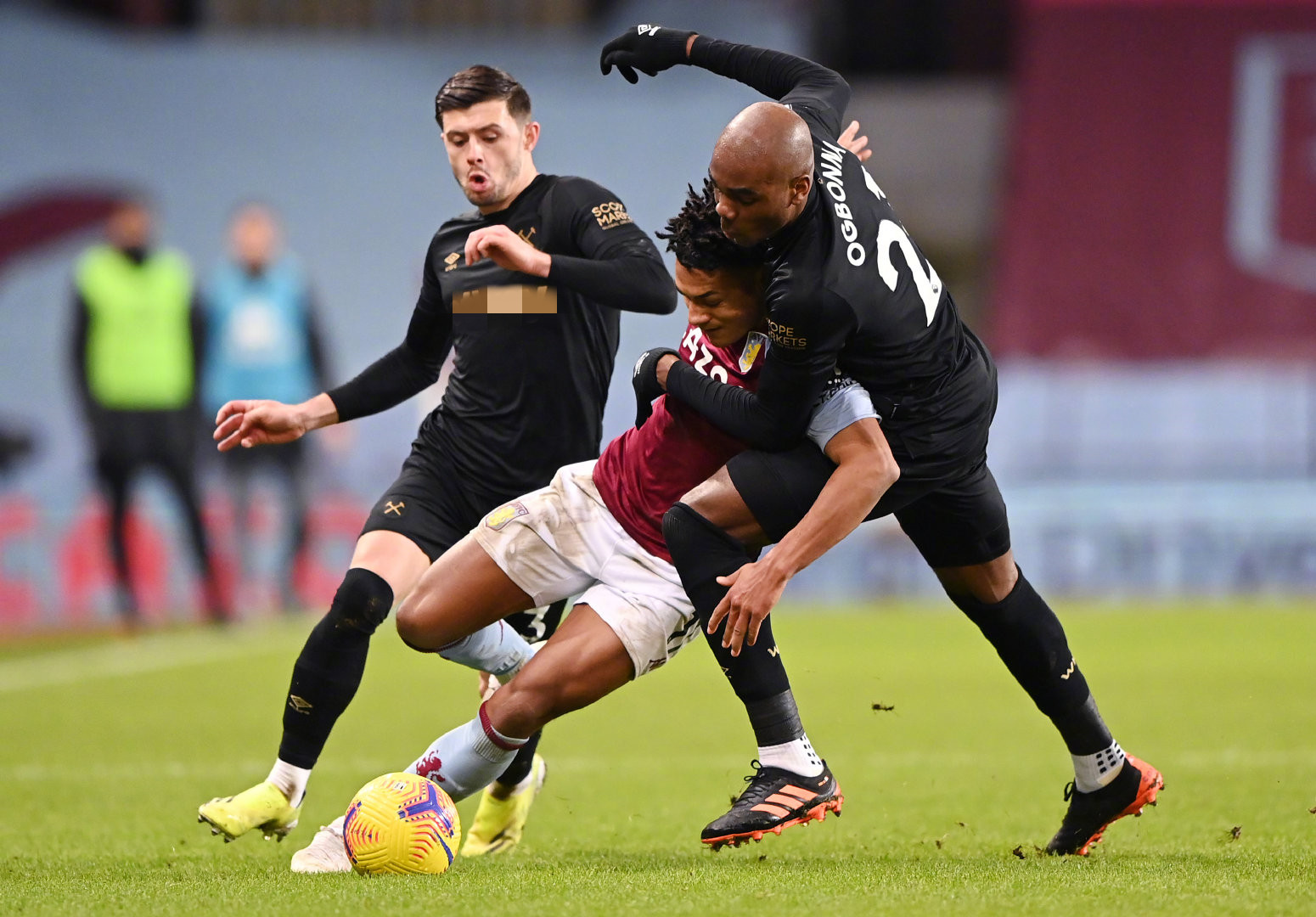 功说服巴萨 功说服巴萨